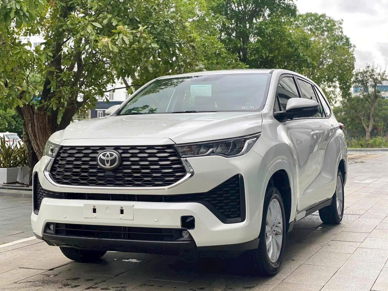 innova-cross-g